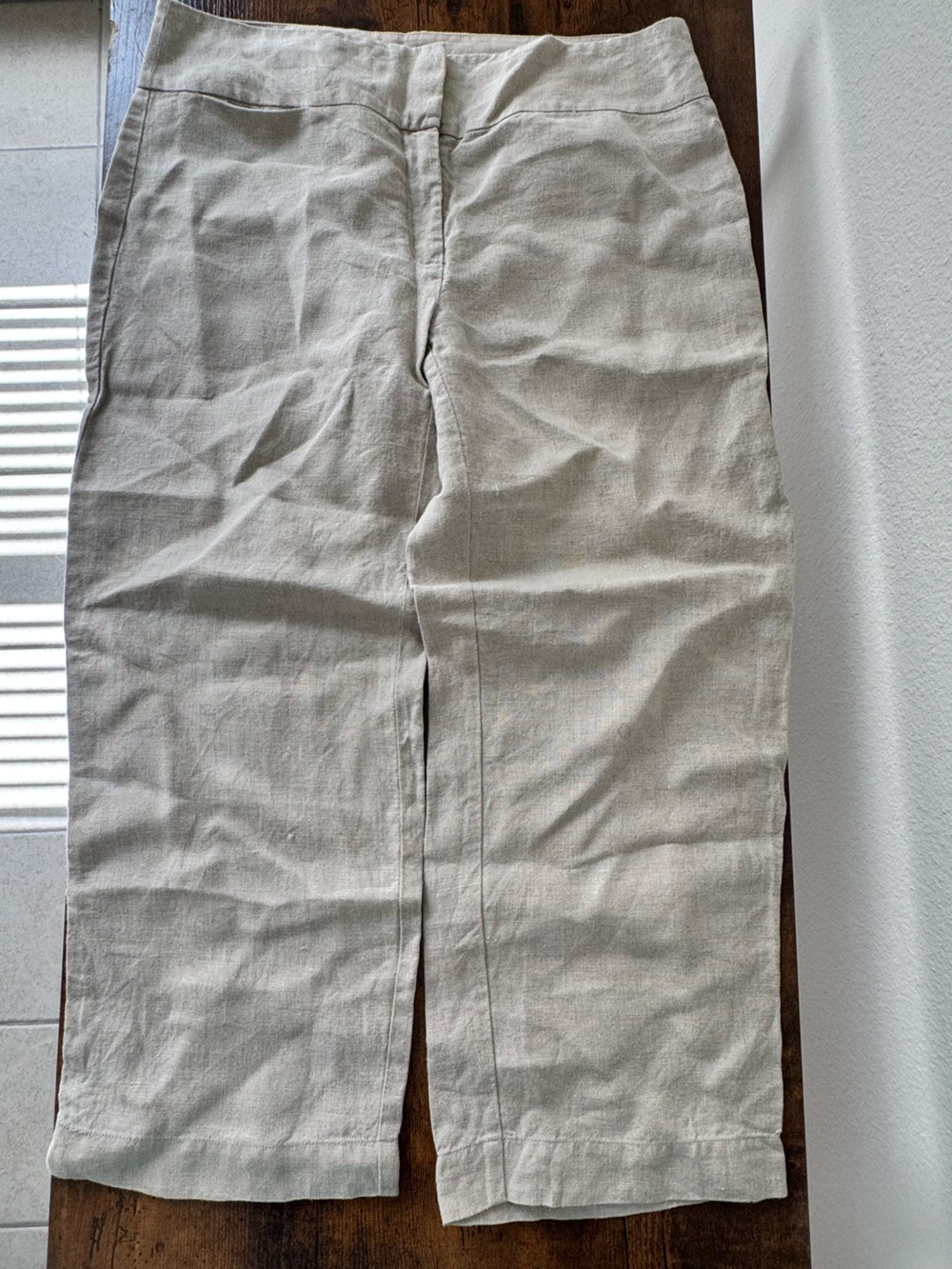Eileen Fisher Women’s Beige Linen Capri Pants Relaxed Straight Leg Size 8